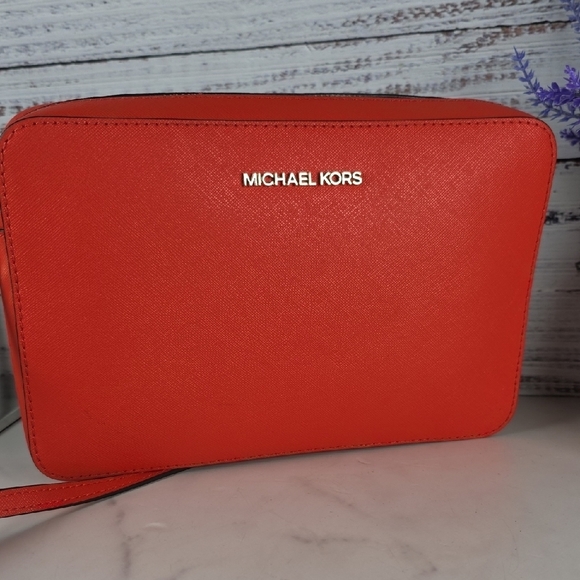 Michael Kors crossbody bag red orange summer small purse GUC - Picture 4 of 11